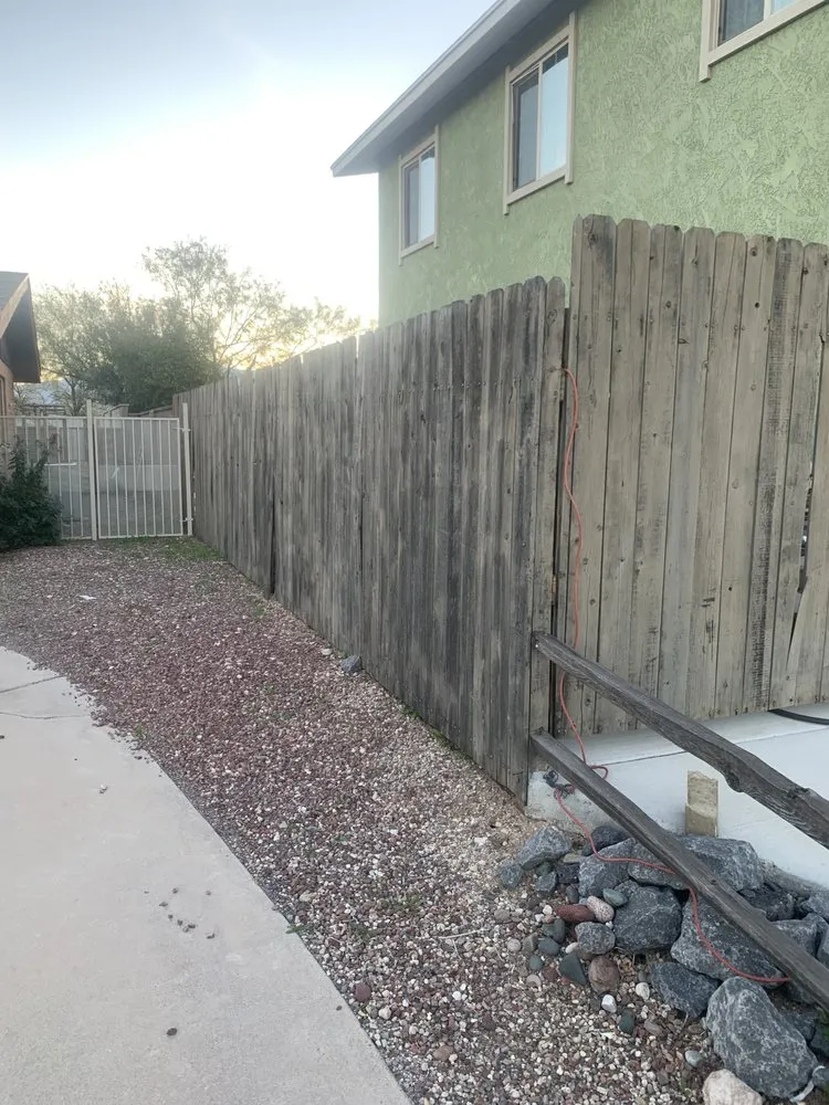 Professional lawn mowing service near you across Tucson, AZ - EZKonstruction