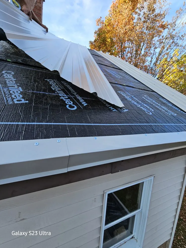 Affordable yard cleanup service near you in Jamestown, NY by Ezpay Services