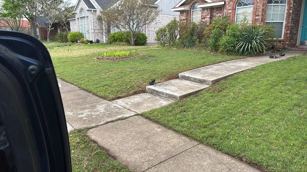 Reliable residential landscaping in Dallas, TX - Ezpz Lawn Care