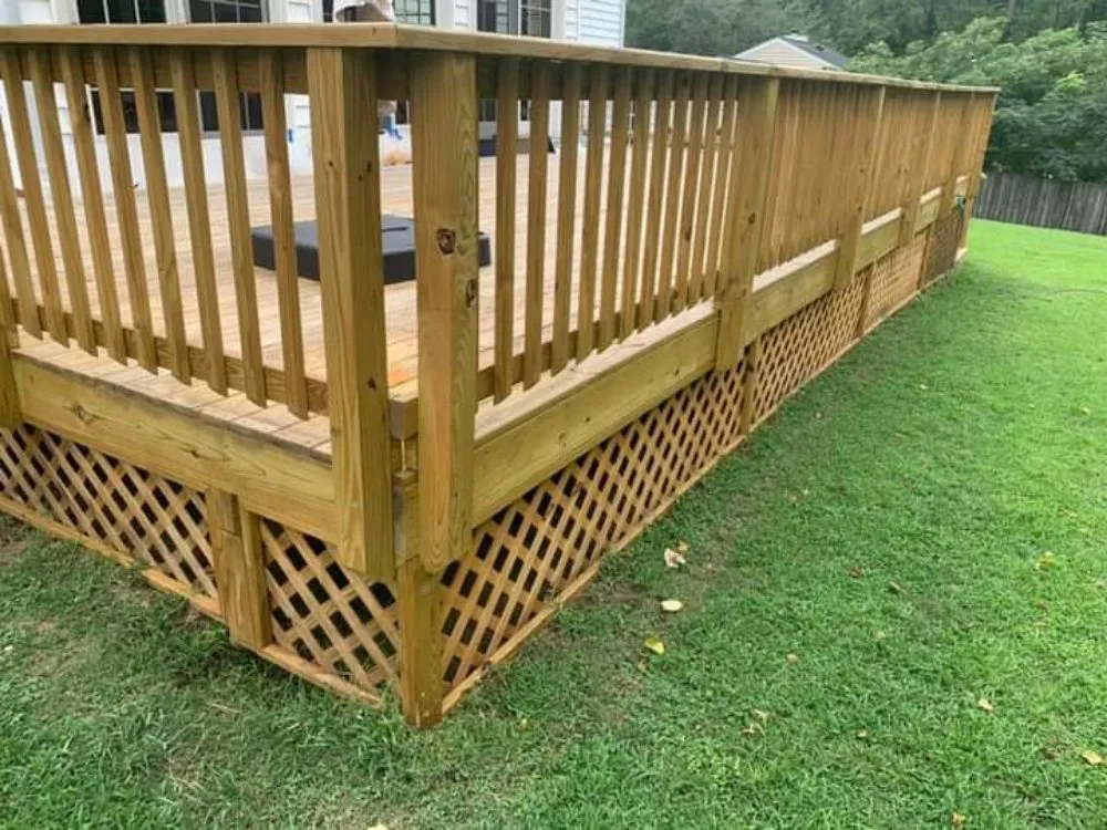 Expert lawn care service experts serving York, SC - Ezra's Home & Lawn Service's