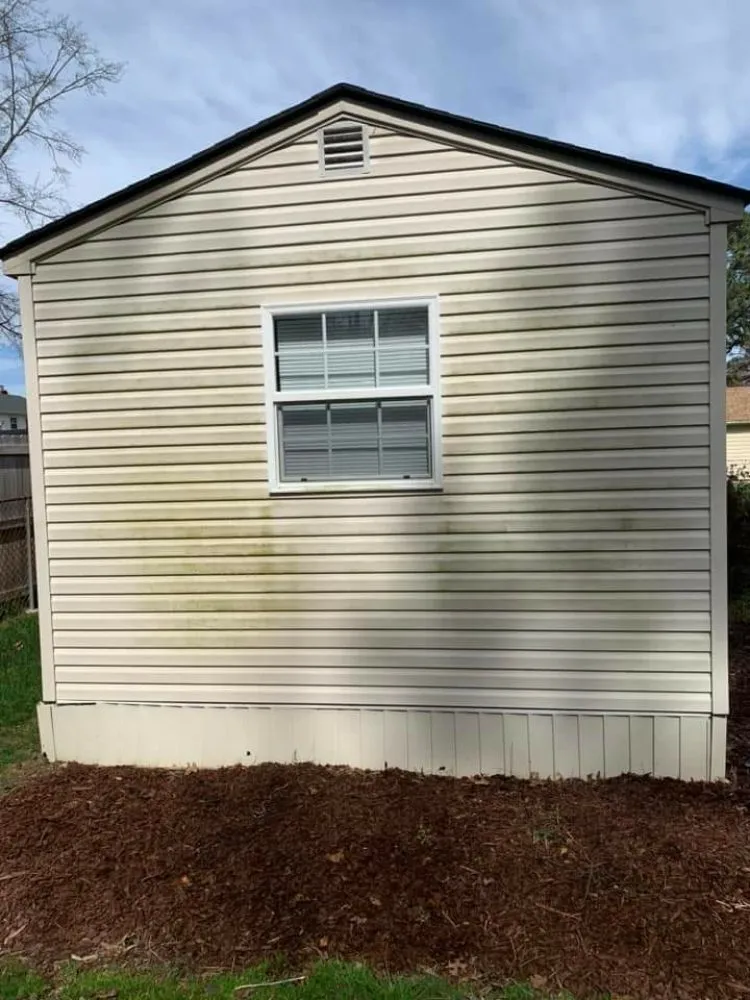 Custom outdoor landscaping experts serving York, SC - Ezra's Home & Lawn Service's