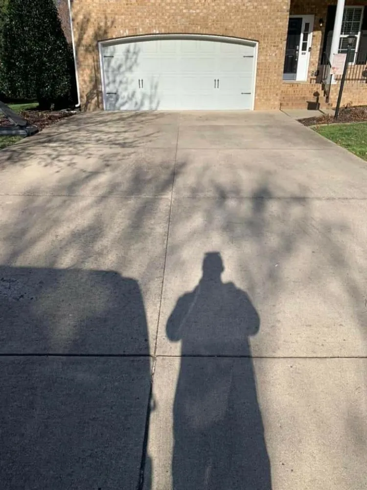 Trusted landscape installation for year-round maintenance across York, SC - Ezra's Home & Lawn Service's