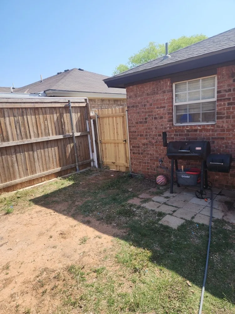 Professional landscaping services experts serving Lubbock, TX - Ezryderz landscaping