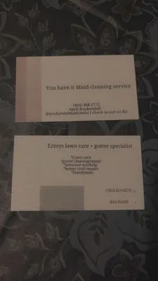 Ezzeys Lawn Care Logo