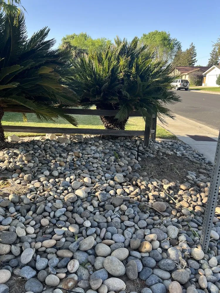 Local garden landscaping in Modesto, CA by F & M Landscaping