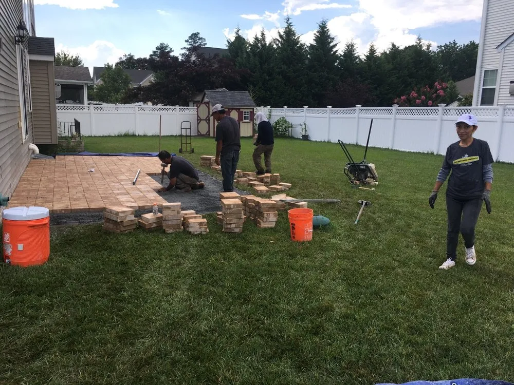 Top-rated landscaping services in Adelphi, MD - F & R Landscaping solutions