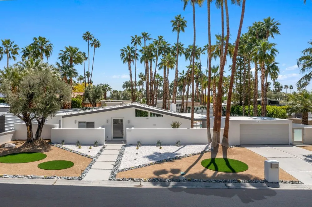 Trusted yard cleanup service for outdoor upgrades across Cathedral City, CA - F & S Landscaping