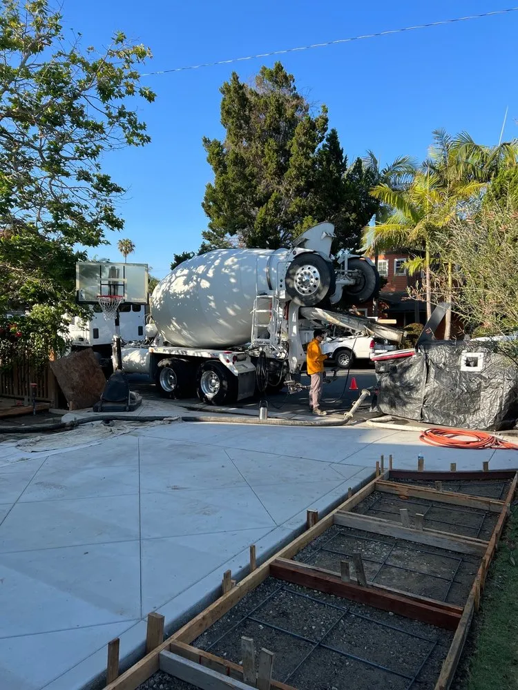 Affordable landscaping services in Orange, CA by F. Casas Pro Landscape