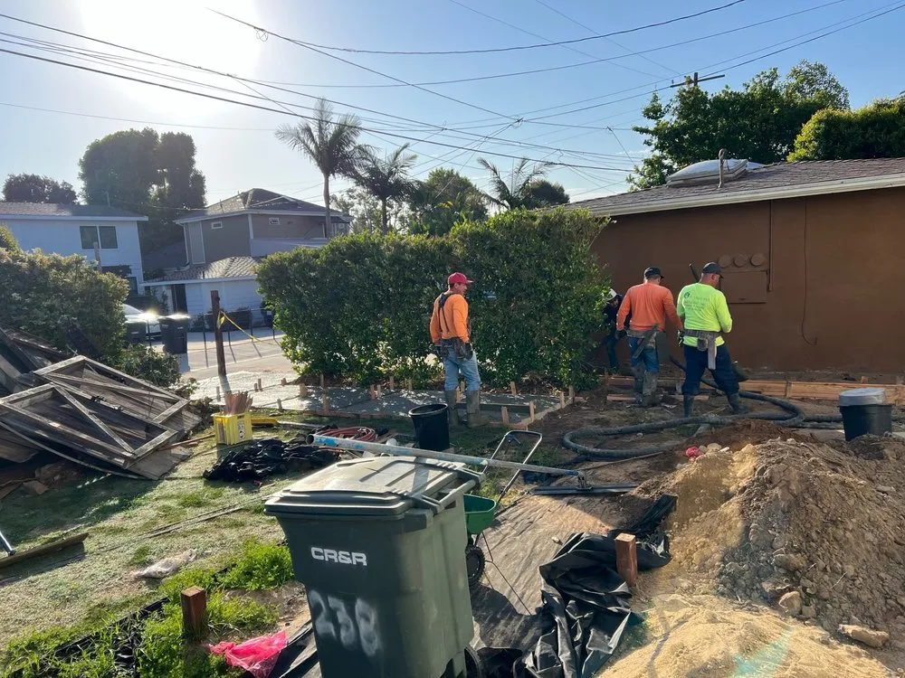 Local lawn care service for homes across Orange, CA - F. Casas Pro Landscape