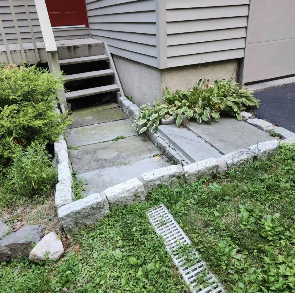 Top-rated lawn care service for residential properties across Bedford Hills, NY - F Castelli Landscape Contractors