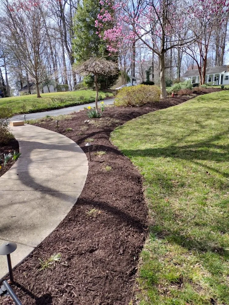 Affordable landscape design with custom design across marshall, VA - F Espinosa Landscaping & Lawn Service