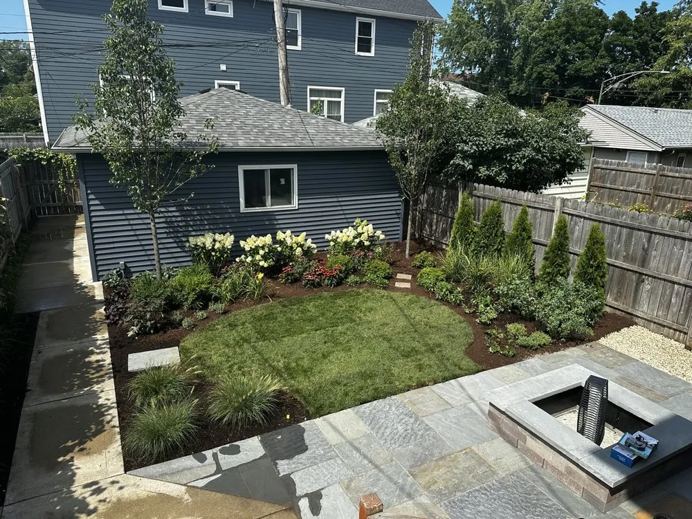 Expert lawn care service in Chicago, IL by F Gomez Landscaping