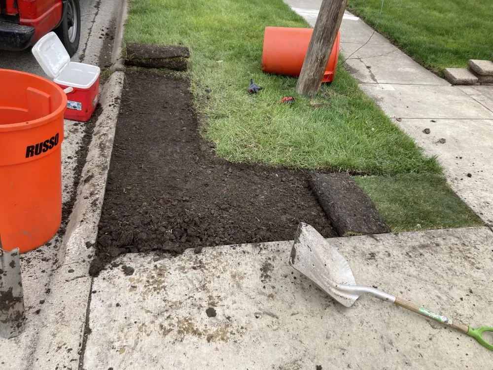 Reliable lawn mowing service in Hickory Hills, IL - F L V Quality Landscaping