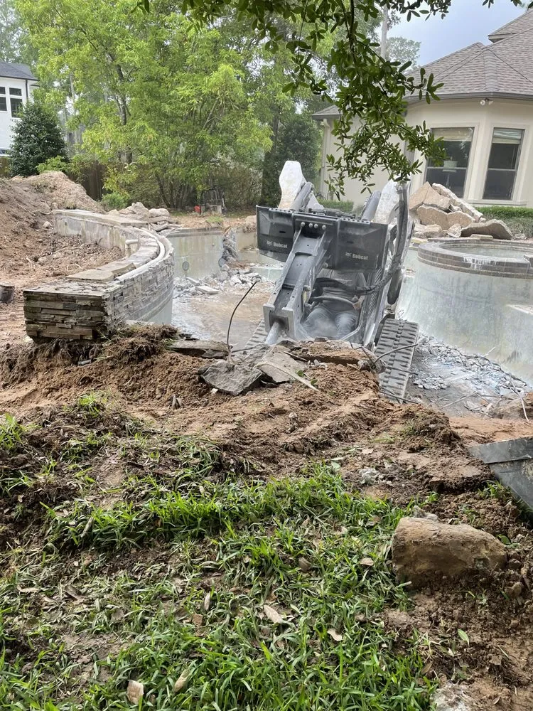 Reliable yard cleanup service with custom design across Conroe, TX - F One Services