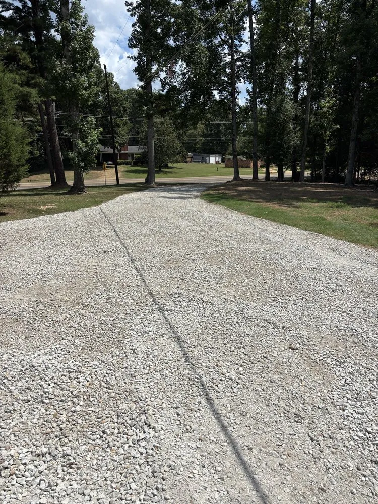 Trusted yard maintenance in Charleston, MS - F2 Construction