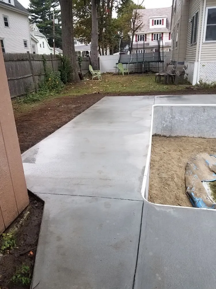 Custom lawn mowing service with custom design across Worcester, MA - Fabiano Landscape Masonry