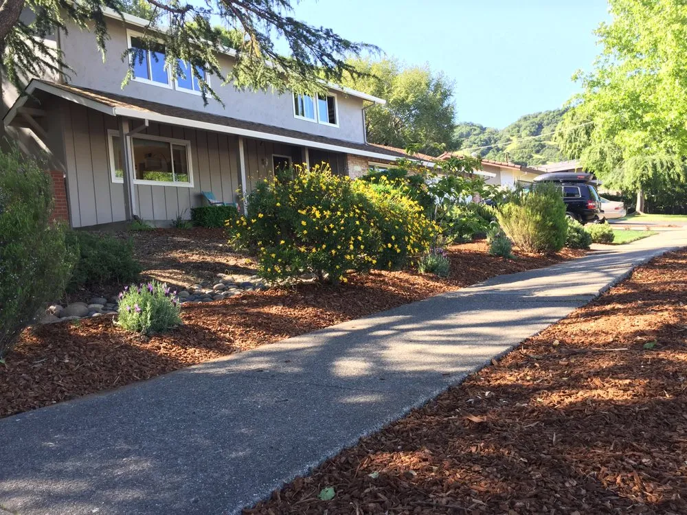 Professional residential landscaping in San Rafael, CA by Fabian's Gardening