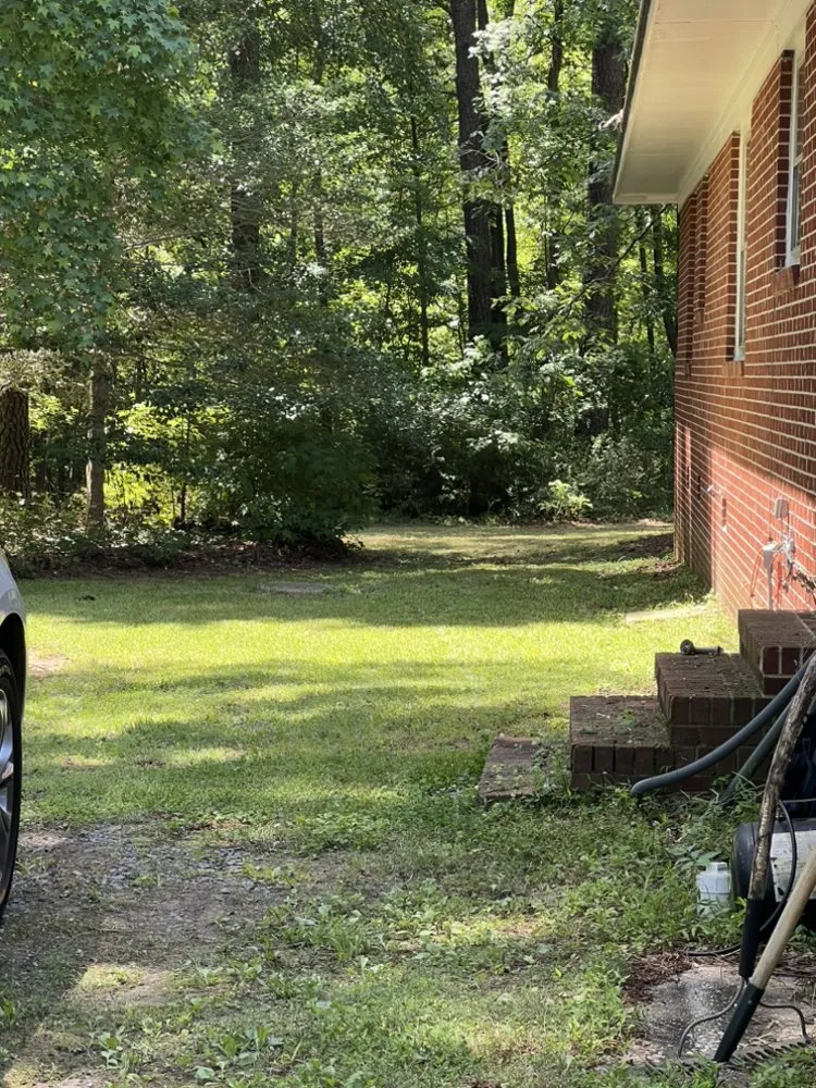 Trusted outdoor landscaping experts serving Sanford, NC - Fabios Landscaping & Construction