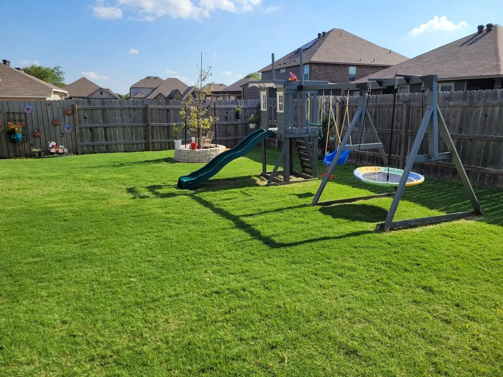Custom yard cleanup service for residential properties in Temple, TX by Fach Lawn Care
