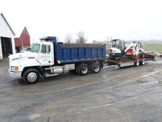 Fahnestock Excavating Logo