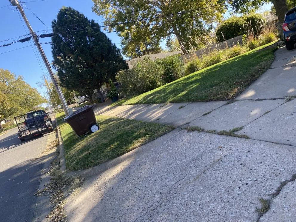 Expert yard maintenance for homes in Salina, KS by Fairchild Lawncare