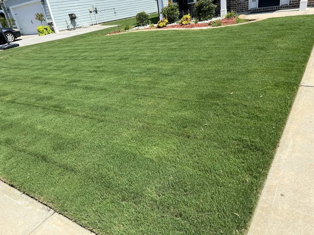 Custom lawn care service experts serving Miami Gardens, FL - Fairell Pest & Lawn