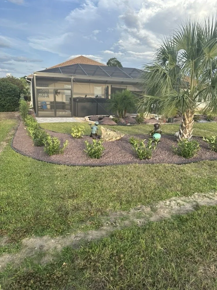 Professional yard cleanup service in Oxford, FL - Fairfield Farms