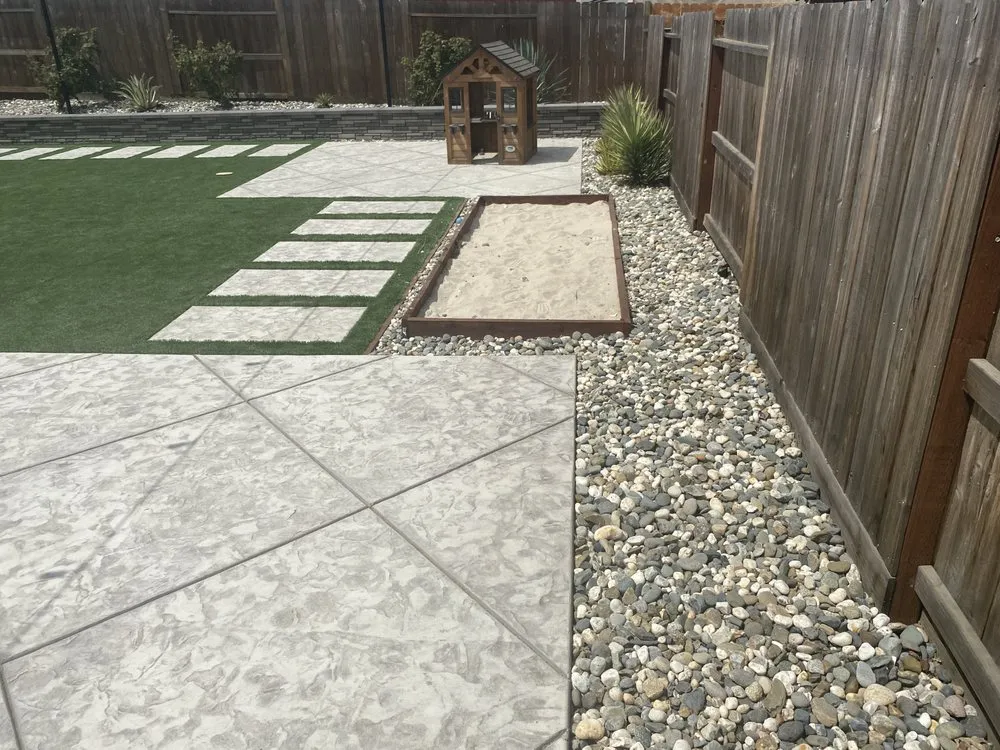 Professional yard maintenance for homes in Fairfield, CA by Fairfield Landscape