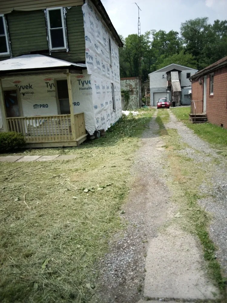 Custom lawn mowing service for year-round maintenance in New Brighton, PA by Fair’s lawncare