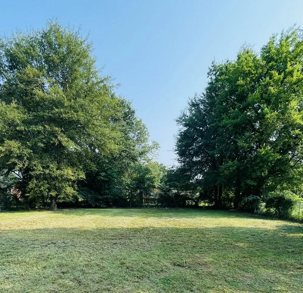 Top-rated yard maintenance in Indianola, MS by Fair’s Lawncare Service