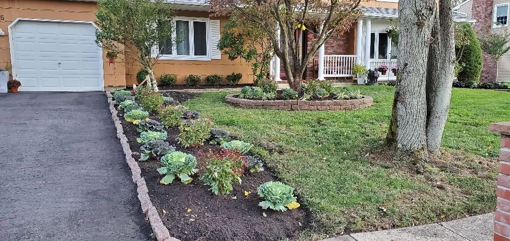 Custom lawn mowing service in Neptune City, NJ by Fairscapes