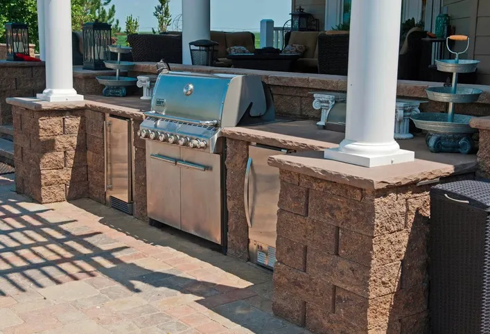 Top-rated yard cleanup service experts serving Grand Island, NE - Fairview Landscape Lighting & Design