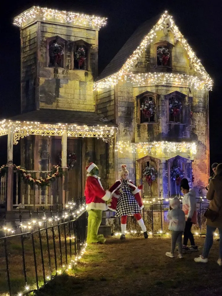 Expert lawn mowing service in Shelton, CT - Fairview Tree Farm