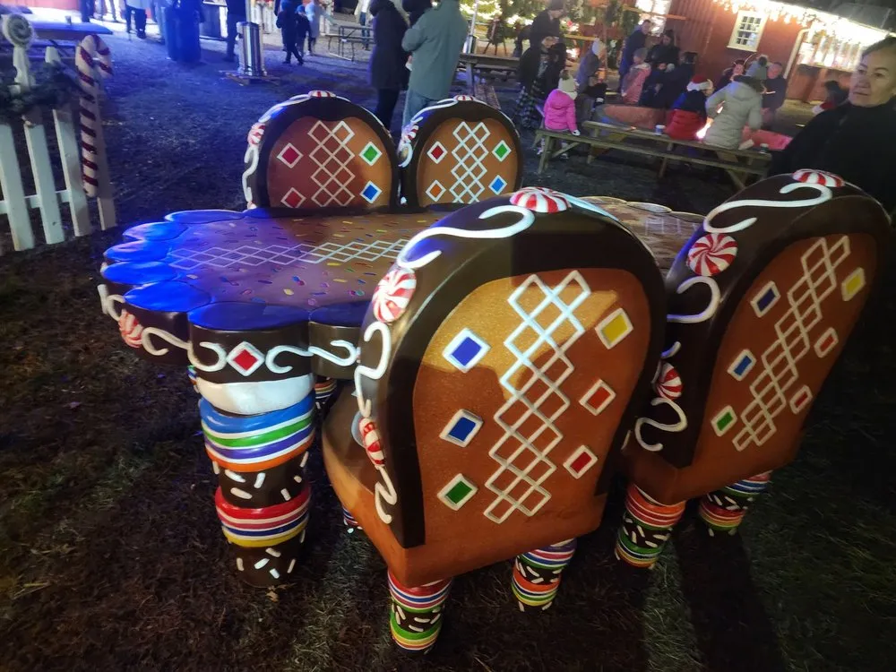 Top-rated yard maintenance with custom design across Shelton, CT - Fairview Tree Farm