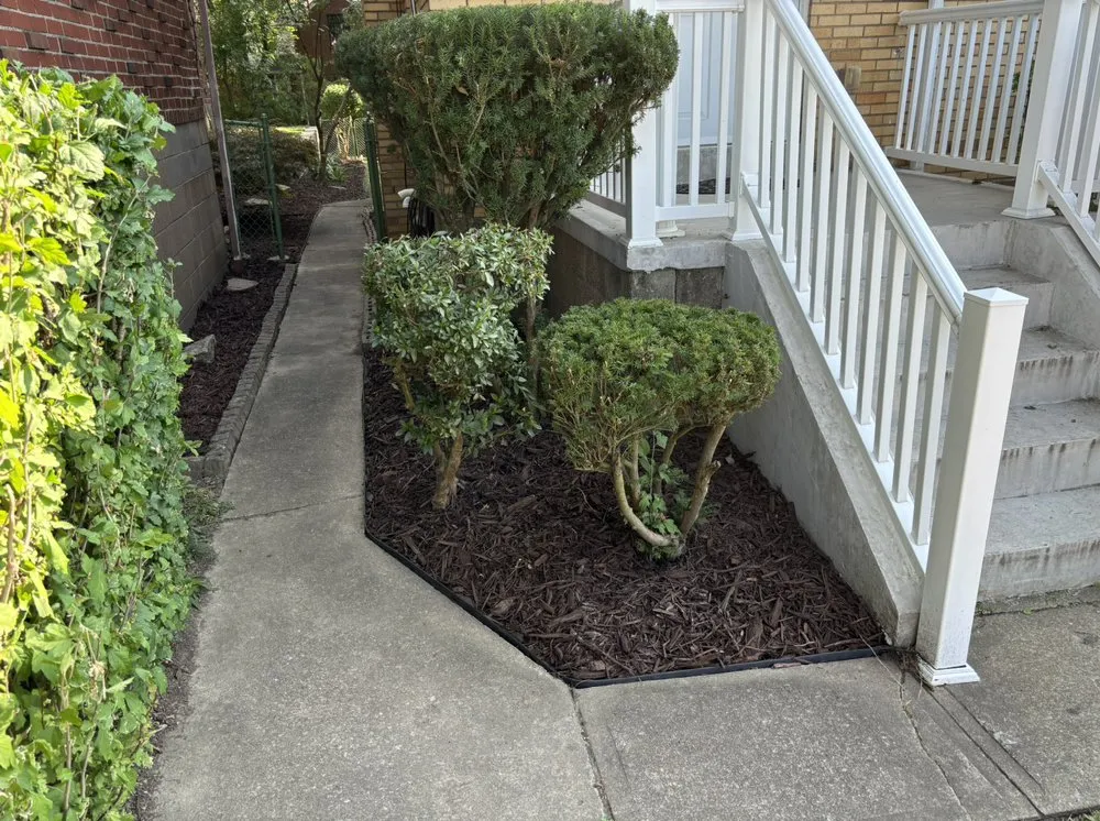Top-rated garden landscaping in Pittsburgh, PA - Fairway Landscape