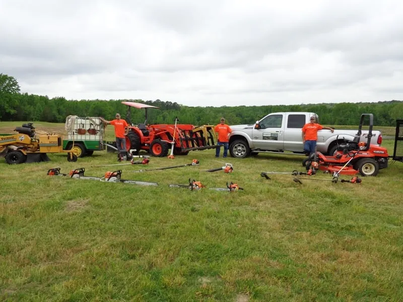 Expert outdoor landscaping for homes in Palestine, TX by Fairway Property Services