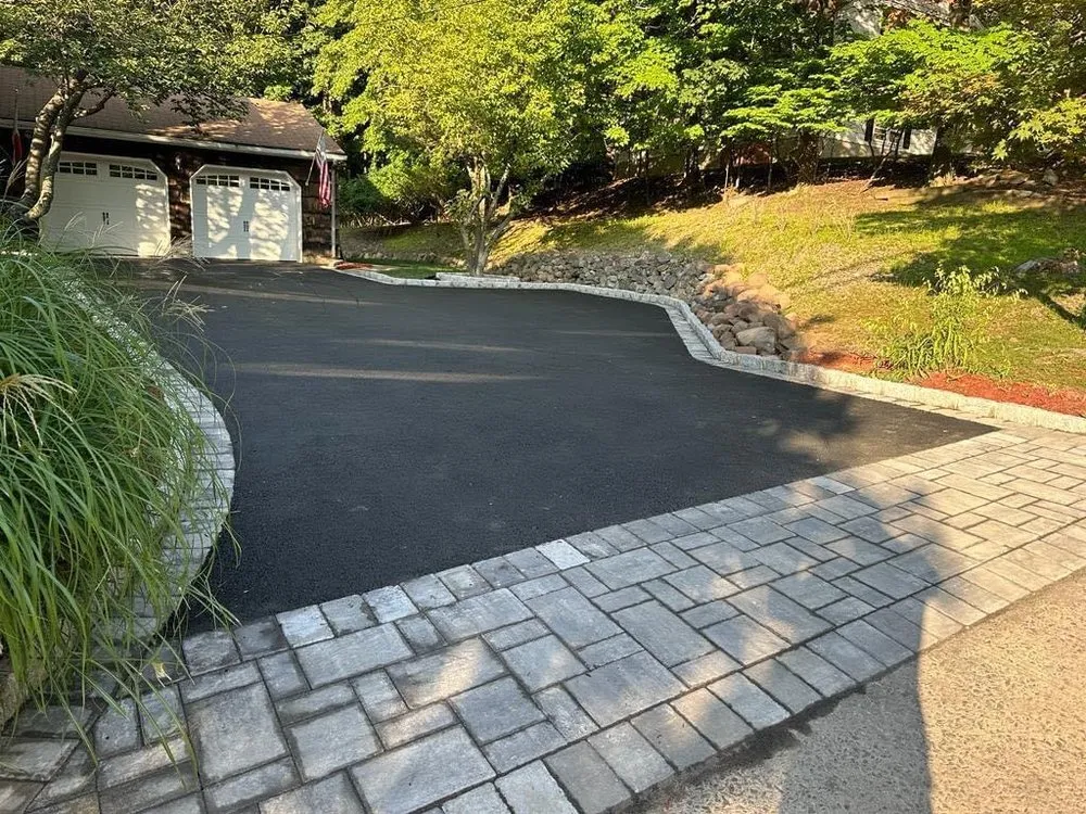 Affordable lawn mowing service in Rockville, MD - Fairways construction