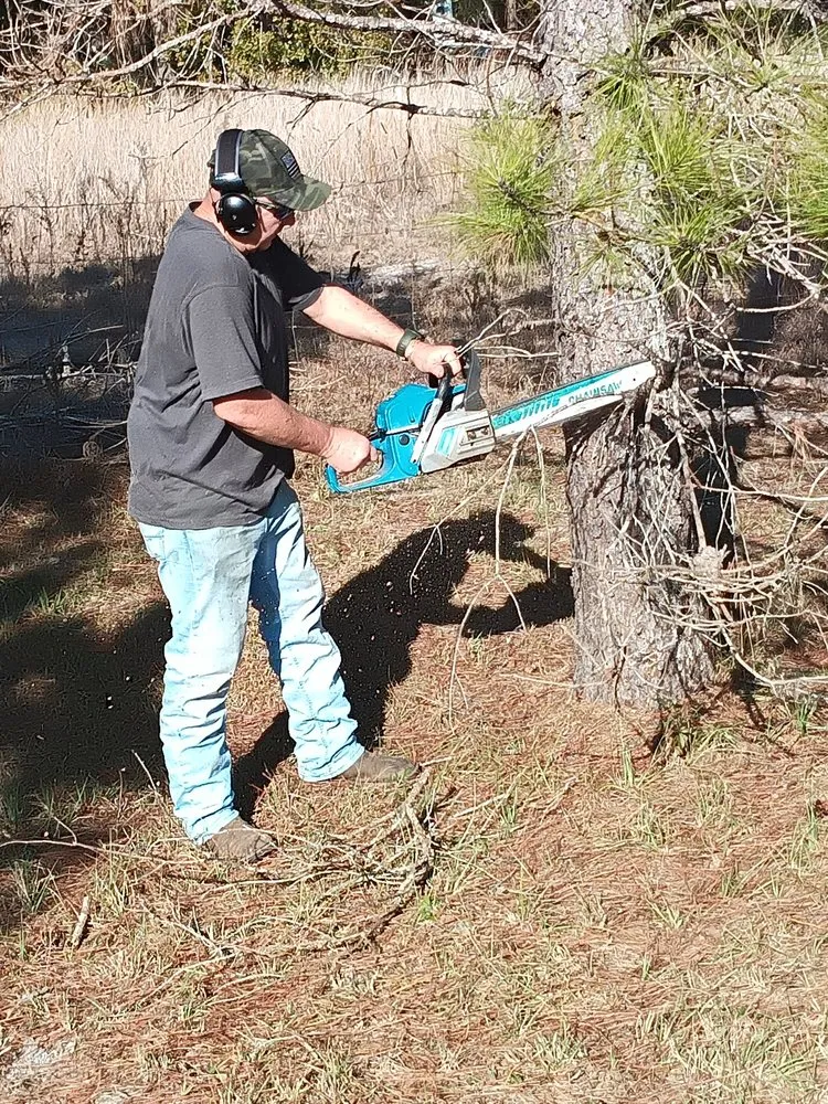 Trusted yard cleanup service experts serving Sanderson, FL - Faith Pressure Washing and Lawn Care