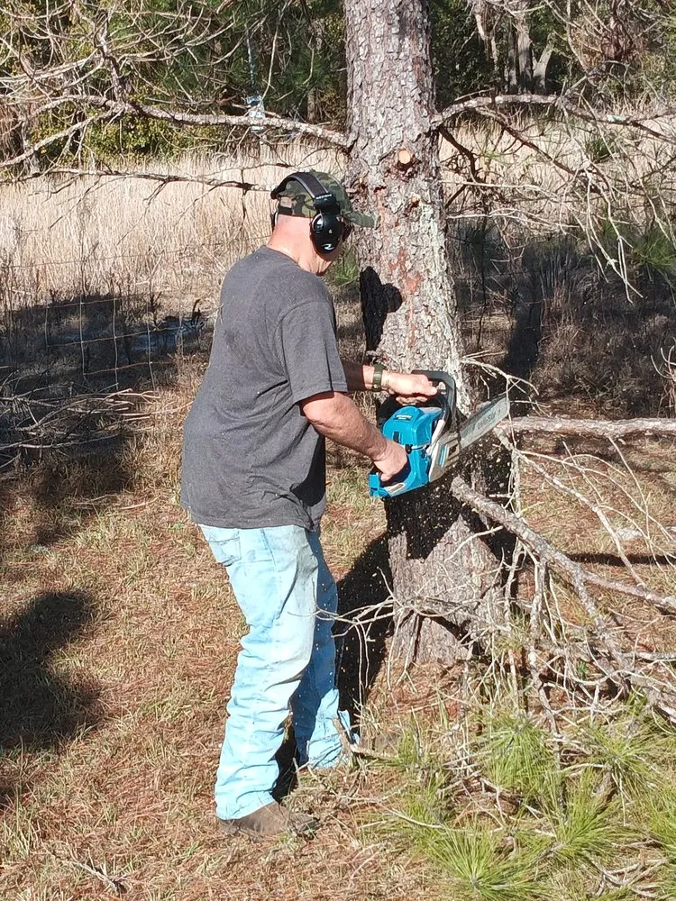 Professional yard maintenance for homes in Sanderson, FL by Faith Pressure Washing and Lawn Care