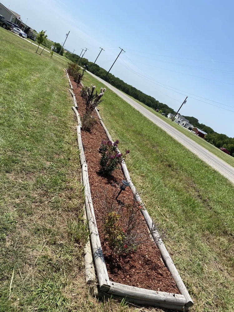 Trusted lawn care service in Sherman, TX - Faith Scape