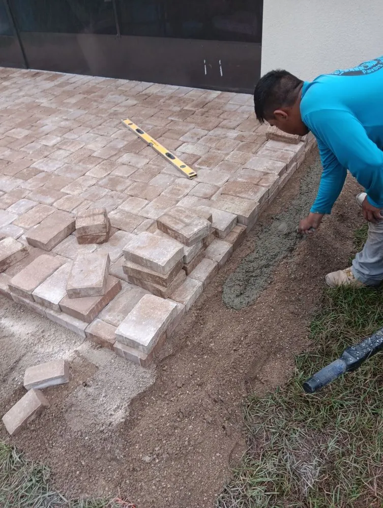 Top-rated yard maintenance for year-round maintenance across Palm Bay, FL - Faithful Lawn Service