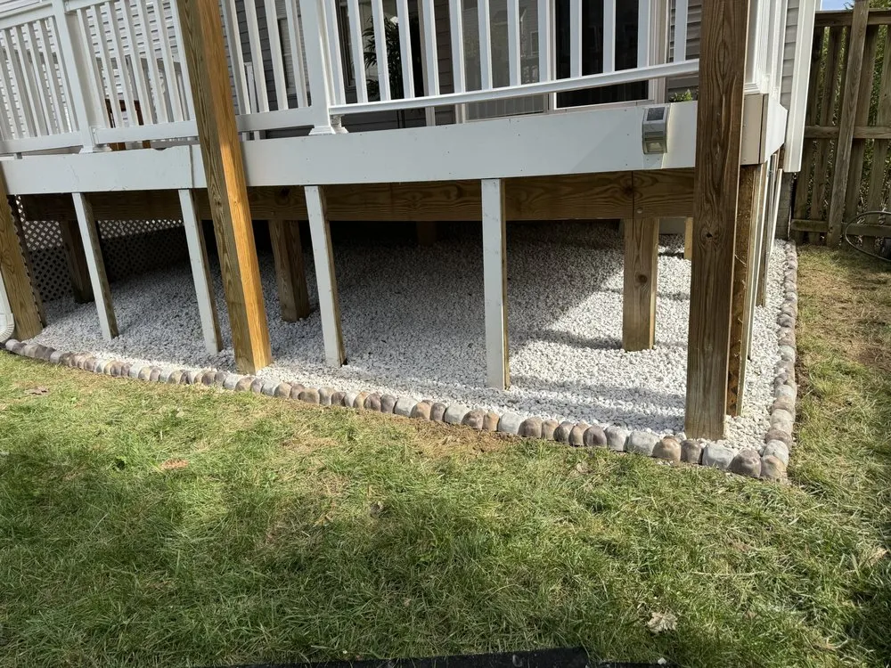 Affordable lawn mowing service experts serving Highland Beach, MD - Fajardo's Landscape