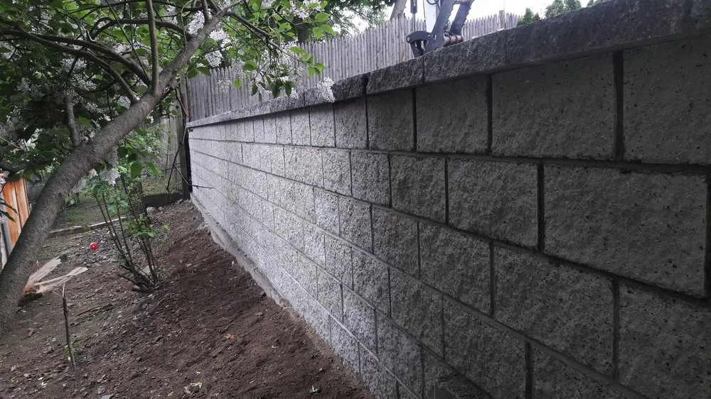 Affordable yard cleanup service in Lynn, MA - F.A.L. Construction & Landscaping