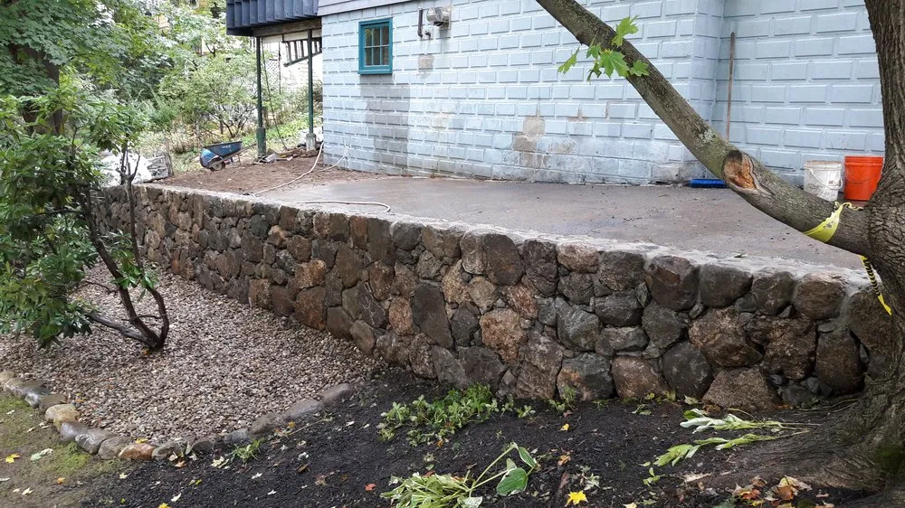 Affordable yard maintenance for residential properties in Lynn, MA by F.A.L. Construction & Landscaping