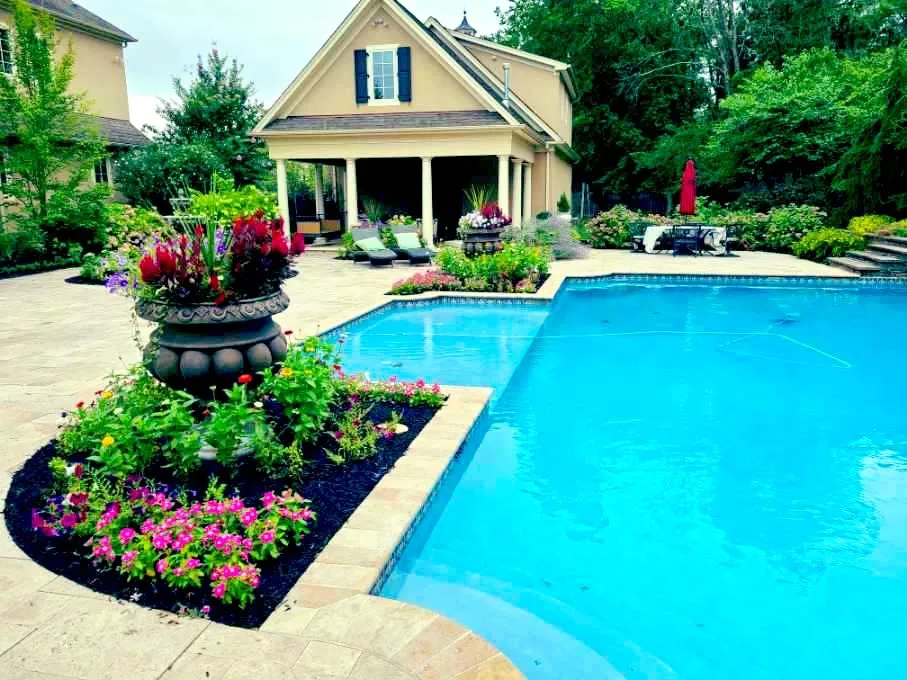 Trusted garden landscaping in Blue Bell, PA by Falco Landscaping
