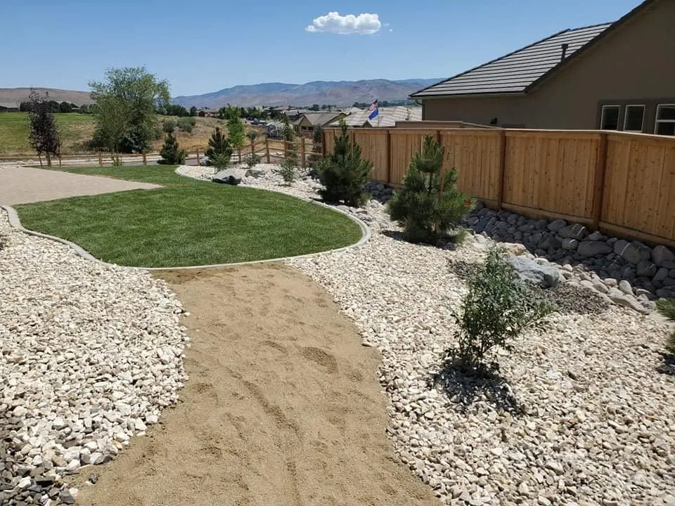 Local outdoor landscaping experts serving Sacramento, CA - Falcon Artscapes