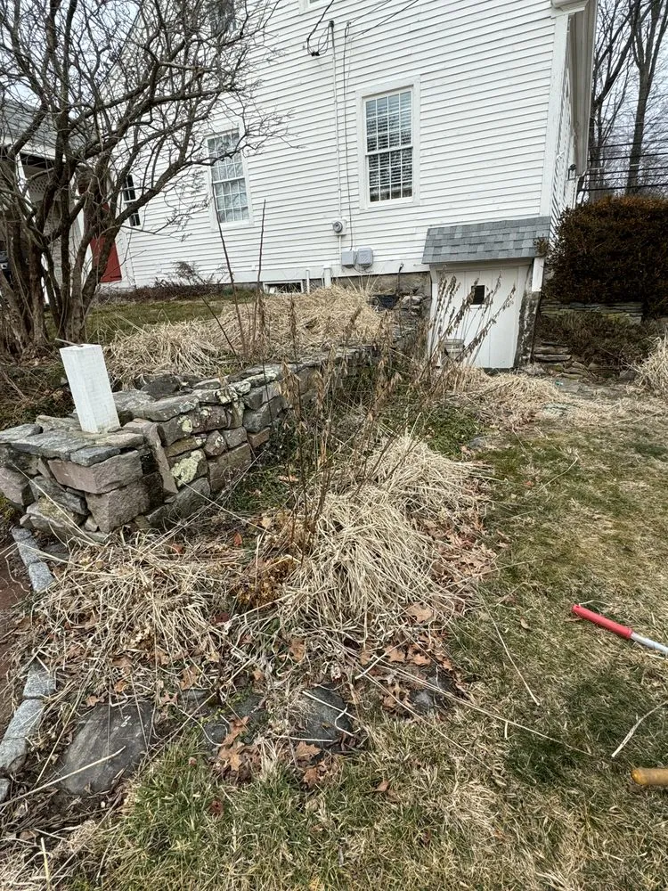 Expert landscaping services experts serving Ledyard, CT - Falcone Landscape Design & Maintenance