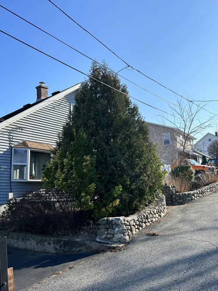 Affordable yard maintenance with custom design across Ledyard, CT - Falcone Landscape Design & Maintenance