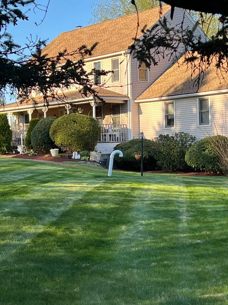 Local yard cleanup service for residential properties across Leominster, MA - Fall Landscaping