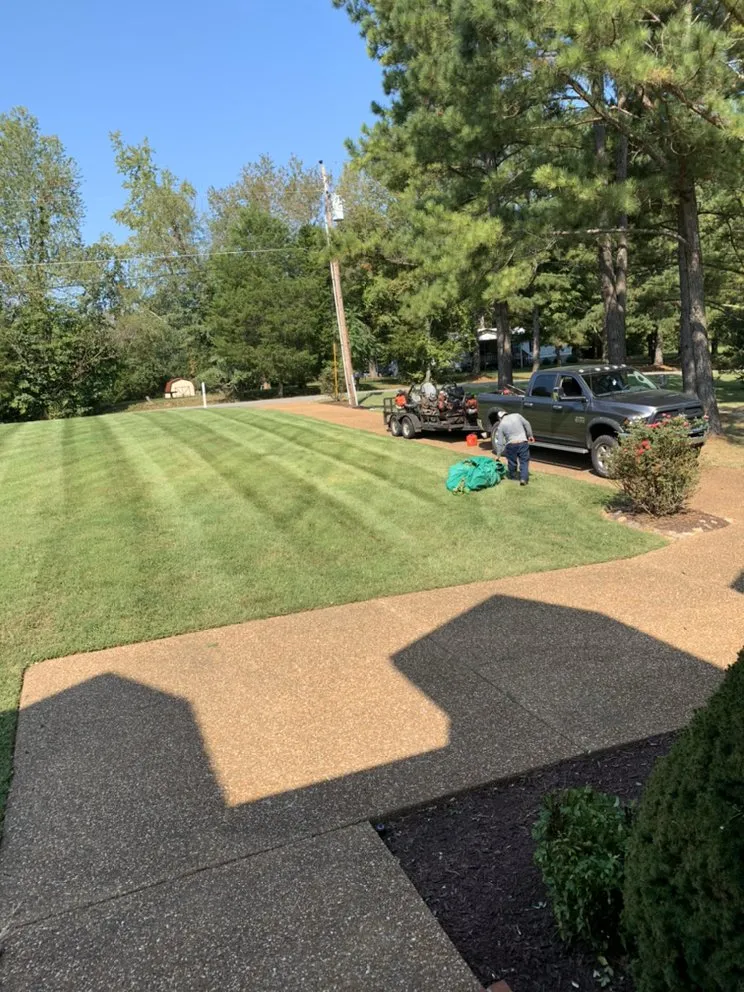 Reliable landscaping services in Lebanon, TN by Fall River Landscape